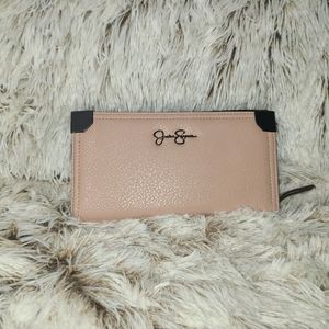 Jessica Simpson wallet